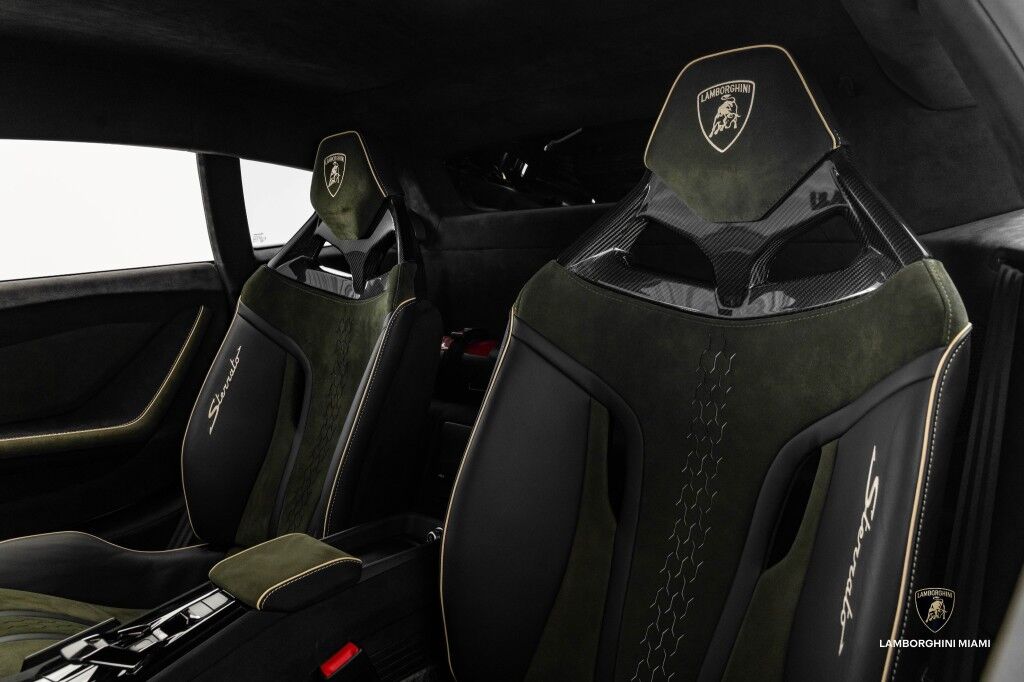 2024 Lamborghini Huracan Sterrato ALPHA North Miami Beach FL