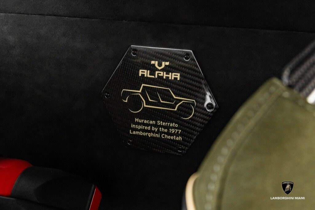 2024 Lamborghini Huracan Sterrato ALPHA North Miami Beach FL