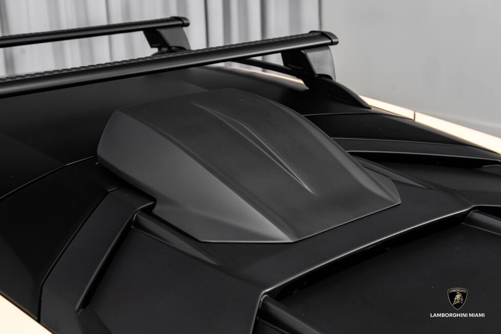 2024 Lamborghini Huracan Sterrato ALPHA North Miami Beach FL