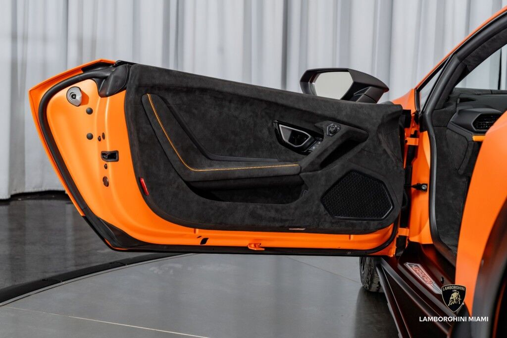 2024 Lamborghini Huracan Sterrato Alpha North Miami Beach FL