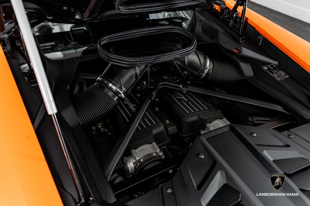 2024 Lamborghini Huracan Sterrato Alpha North Miami Beach FL