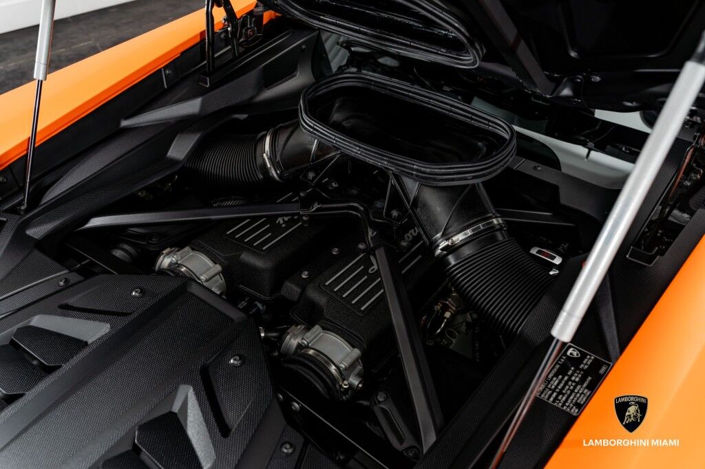 2024 Lamborghini Huracan Sterrato Alpha North Miami Beach FL