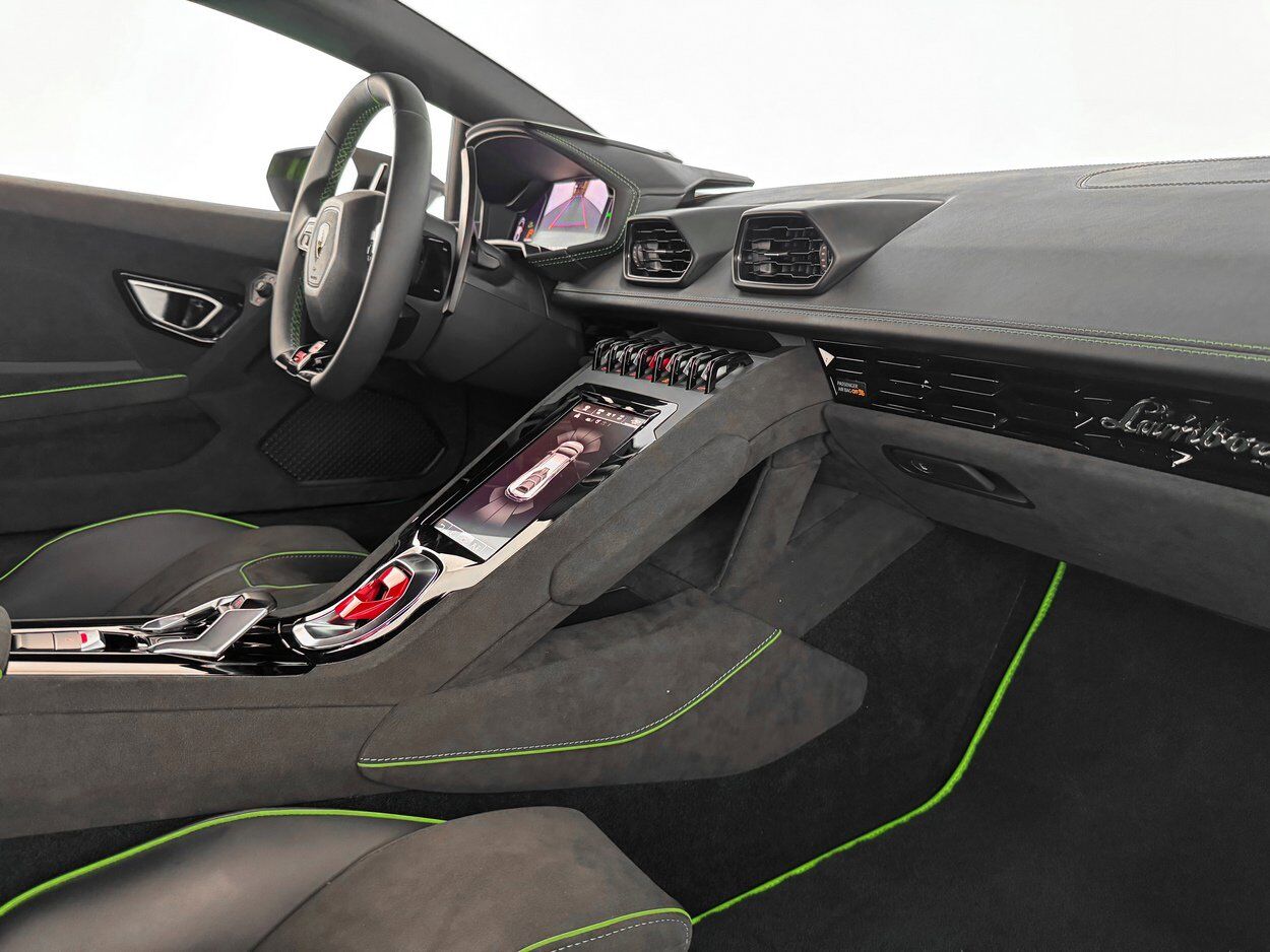 2024 Lamborghini Huracan Sterrato Base Bellevue WA