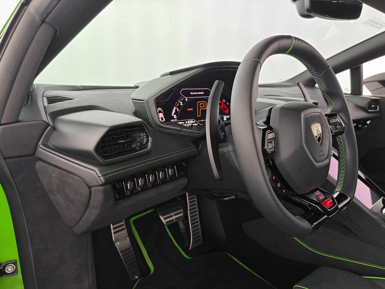 2024 Lamborghini Huracan Sterrato Base Bellevue WA