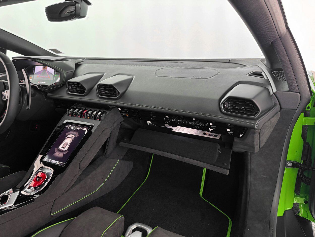 2024 Lamborghini Huracan Sterrato Base Bellevue WA