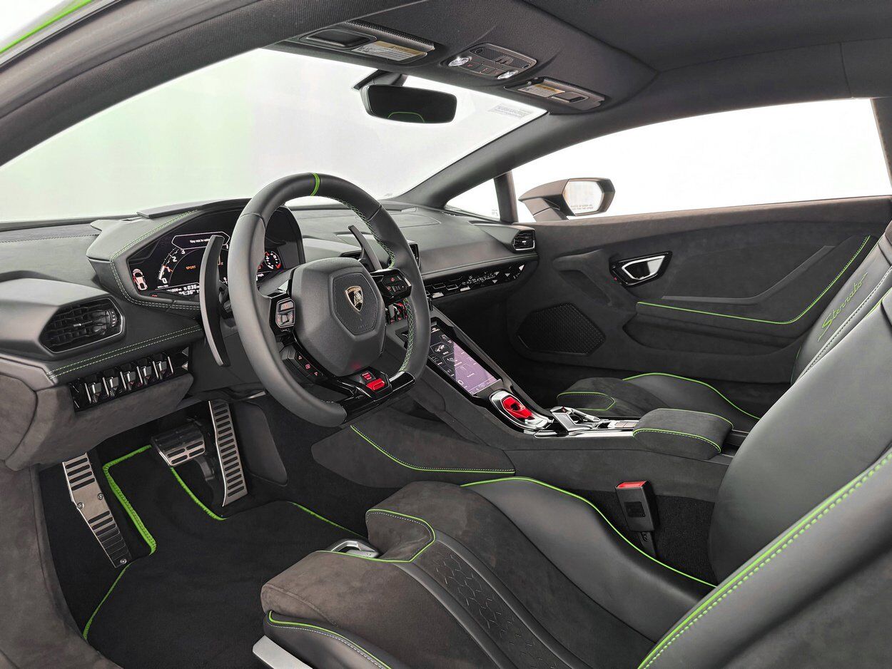 2024 Lamborghini Huracan Sterrato Base Bellevue WA