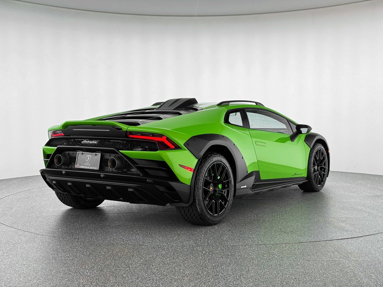 2024 Lamborghini Huracan Sterrato Base Bellevue WA