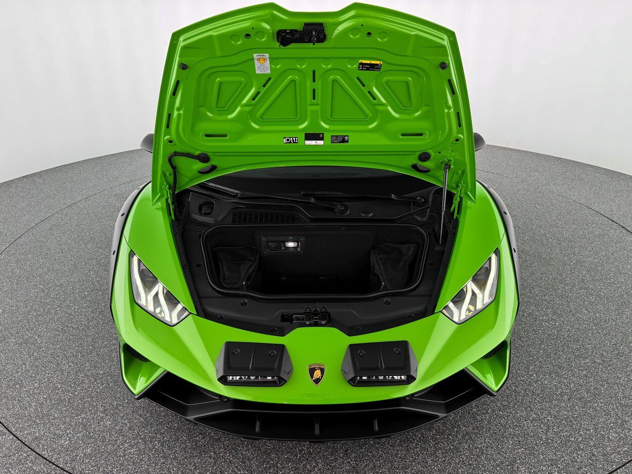 2024 Lamborghini Huracan Sterrato Base Bellevue WA