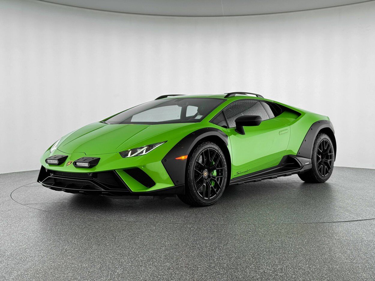 2024 Lamborghini Huracan Sterrato