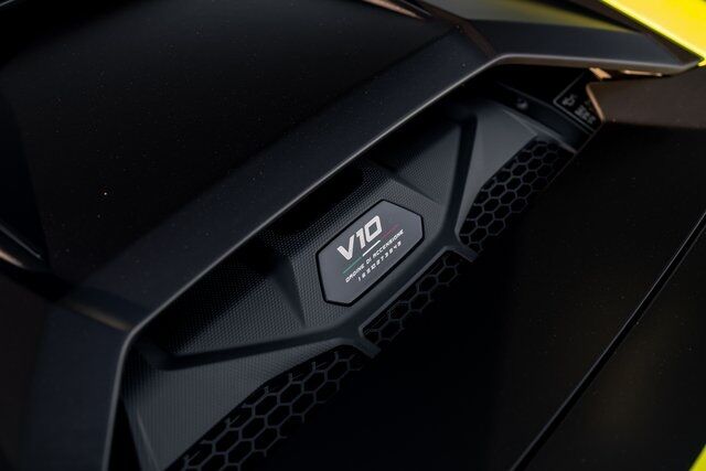 2024 Lamborghini Huracan Sterrato Base Paramus NJ