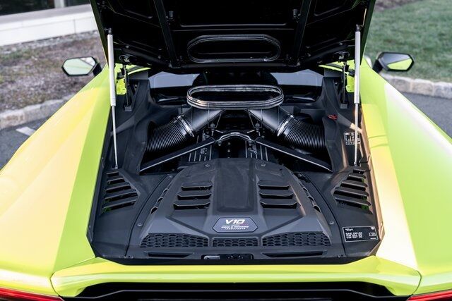 2024 Lamborghini Huracan Sterrato Base Paramus NJ