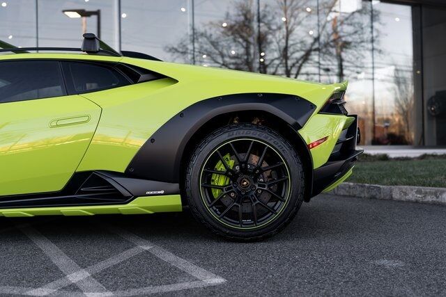 2024 Lamborghini Huracan Sterrato Base Paramus NJ