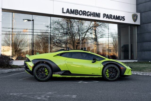 2024 Lamborghini Huracan Sterrato Base Paramus NJ
