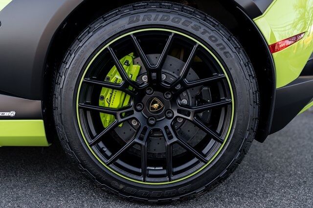 2024 Lamborghini Huracan Sterrato Base Paramus NJ
