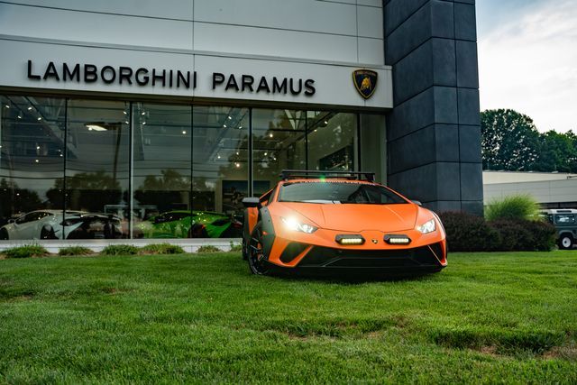 2024 Lamborghini Huracan Sterrato Base Paramus NJ