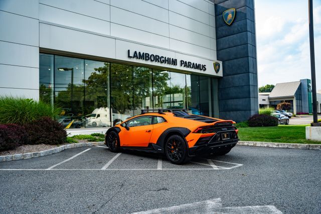 2024 Lamborghini Huracan Sterrato Base Paramus NJ