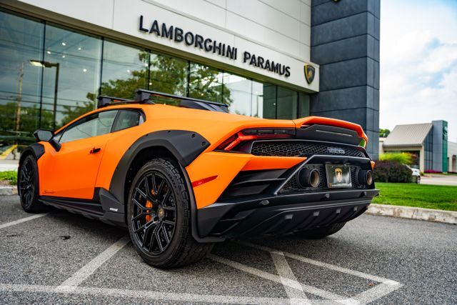 2024 Lamborghini Huracan Sterrato Base Paramus NJ