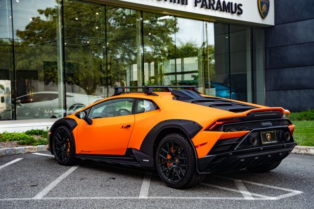 2024 Lamborghini Huracan Sterrato Base Paramus NJ