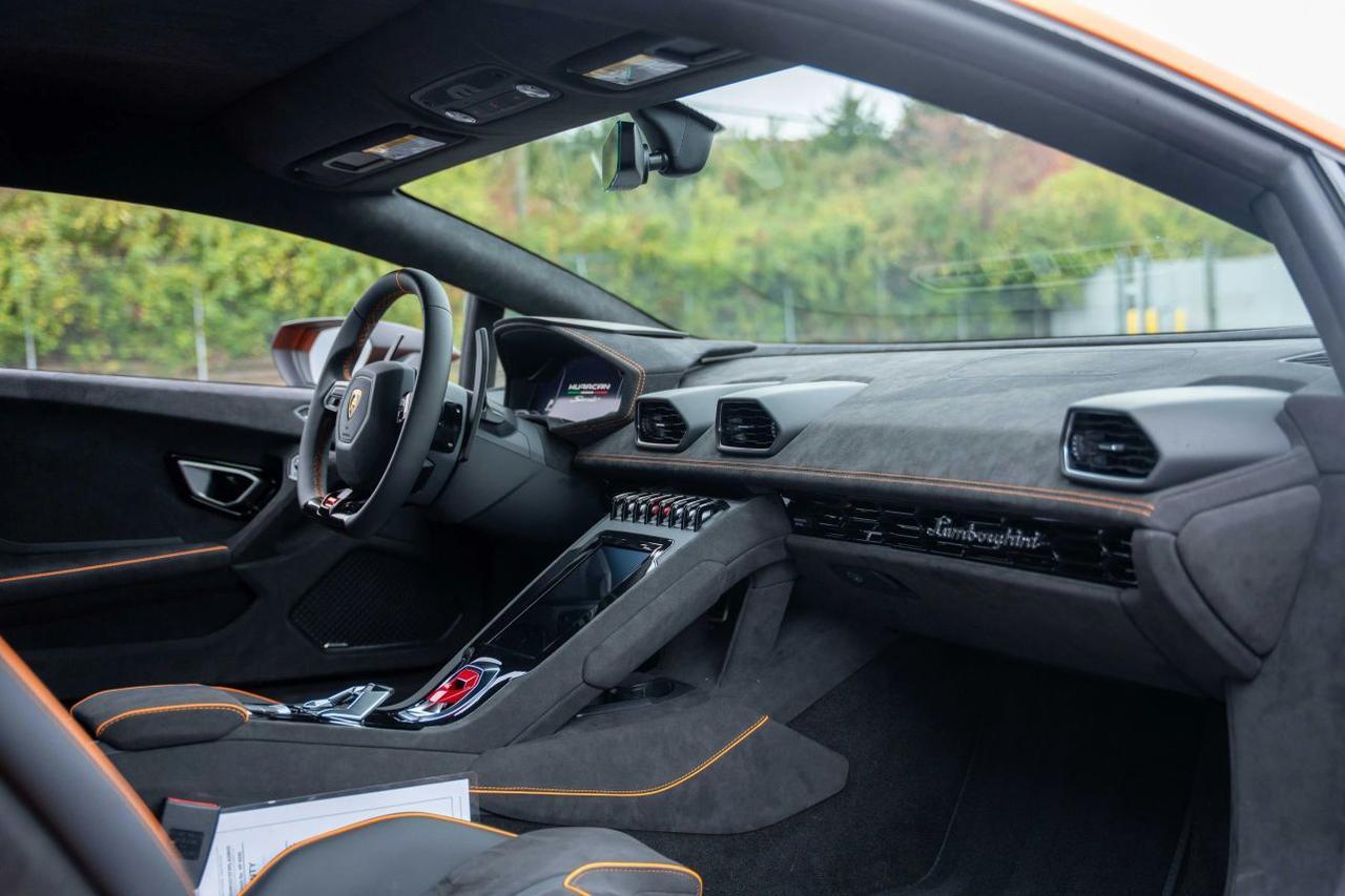 2024 Lamborghini Huracan Sterrato Coupe 2D St. Louis MO