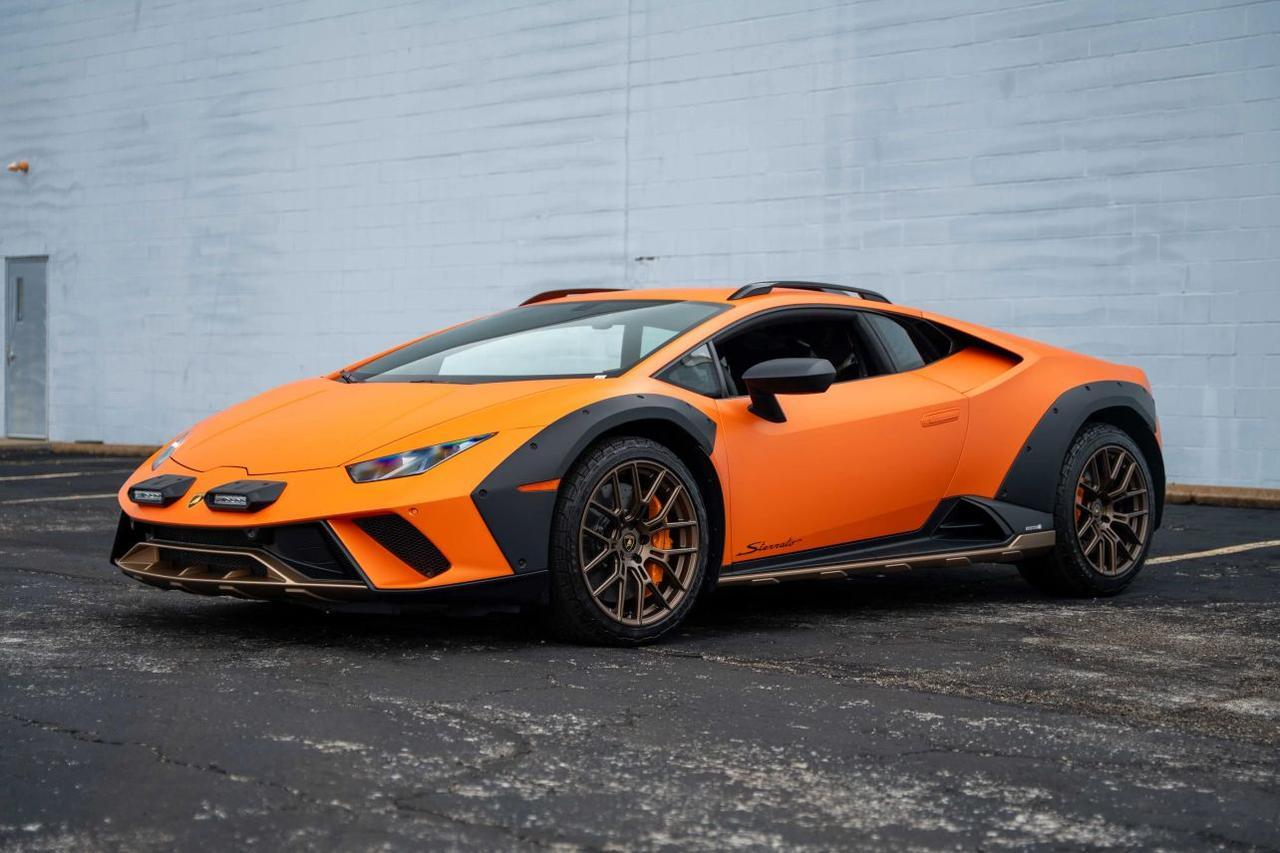 2024 Lamborghini Huracan Sterrato Coupe 2D St. Louis MO