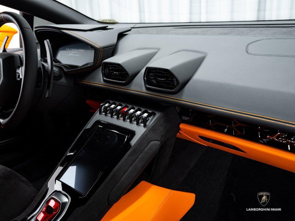 2024 Lamborghini Huracan Sterrato Coupe North Miami Beach FL