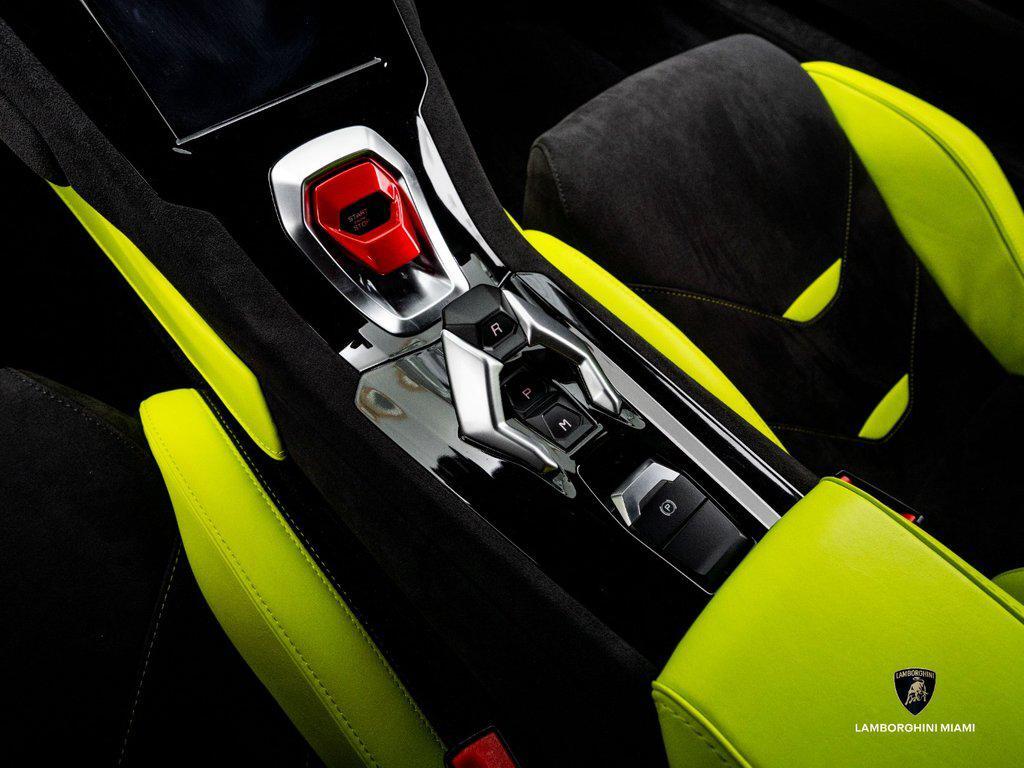 2024 Lamborghini Huracan Sterrato Coupe North Miami Beach FL
