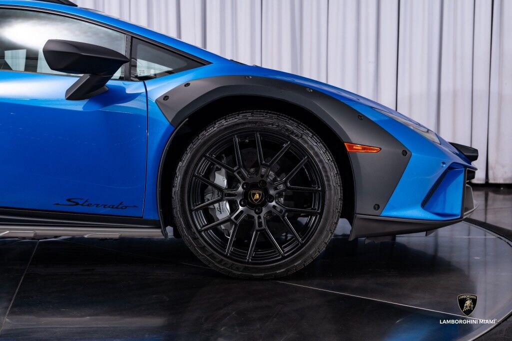 2024 Lamborghini Huracan Sterrato North Miami Beach FL