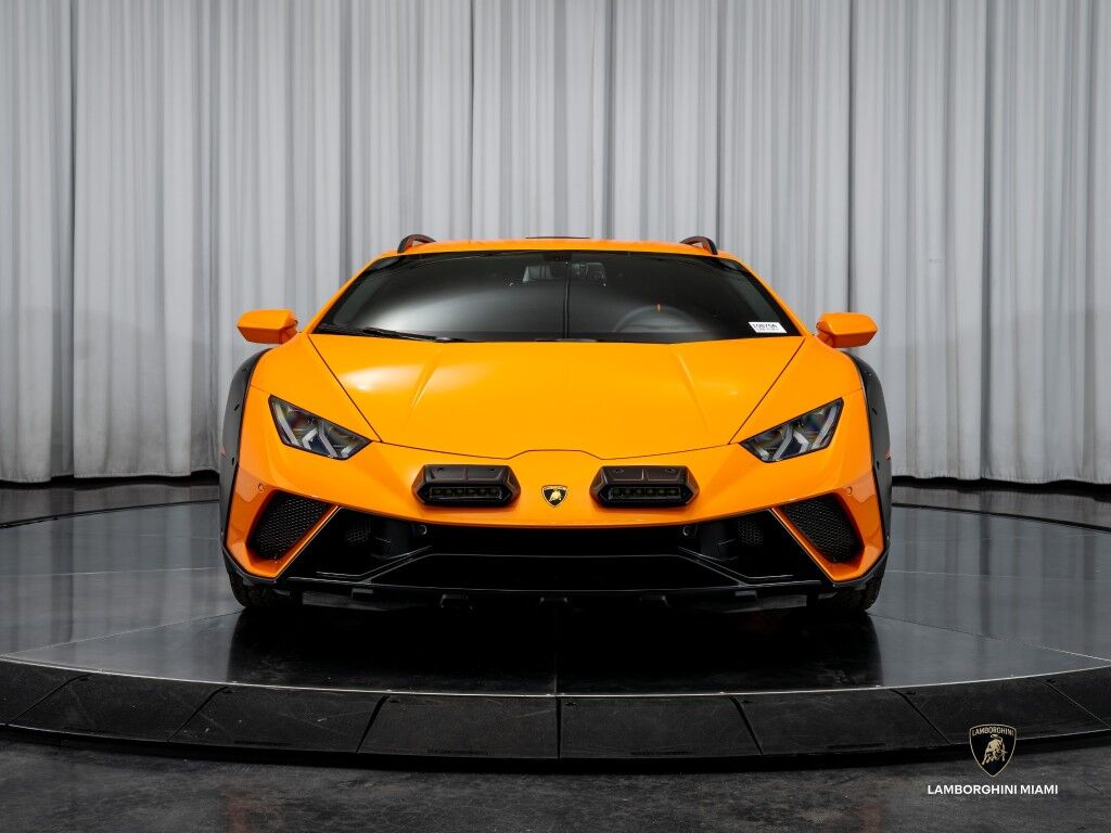 2024 Lamborghini Huracan Sterrato