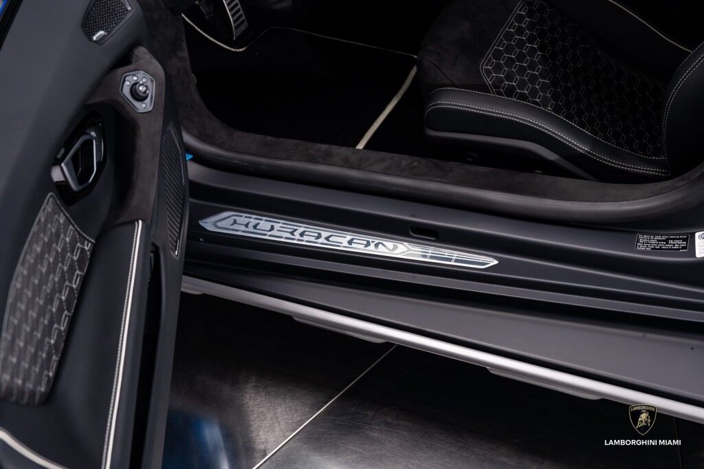 2024 Lamborghini Huracan Sterrato North Miami Beach FL