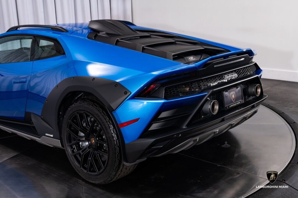 2024 Lamborghini Huracan Sterrato North Miami Beach FL