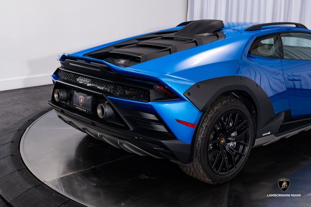 2024 Lamborghini Huracan Sterrato North Miami Beach FL