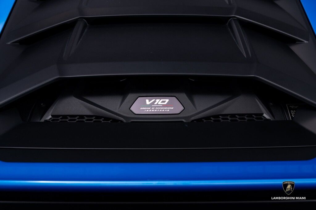 2024 Lamborghini Huracan Sterrato North Miami Beach FL
