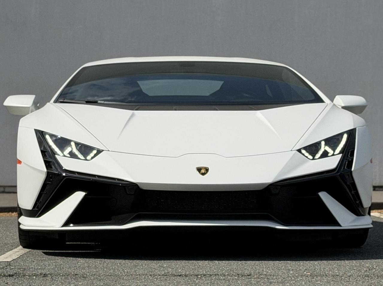 2024 Lamborghini Huracan Tecnica