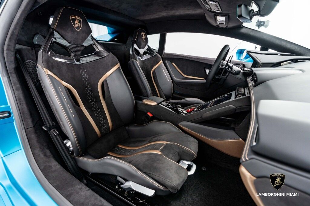 2024 Lamborghini Huracan Tecnica North Miami Beach FL