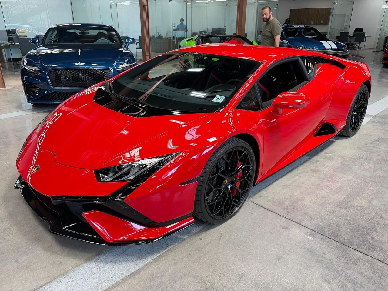 2024 Lamborghini Huracan Tecnica Base