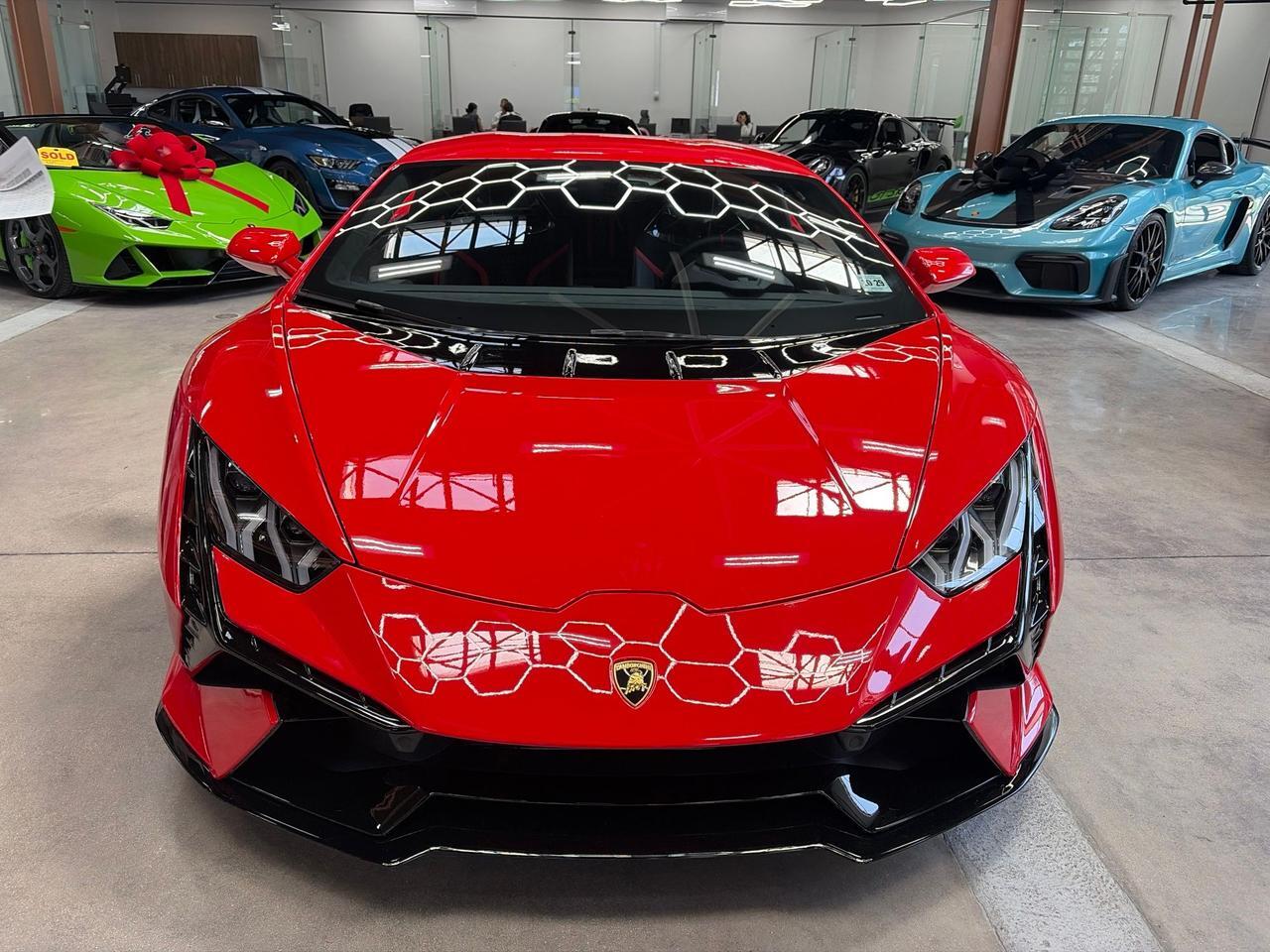 2024 Lamborghini Huracan Tecnica Base