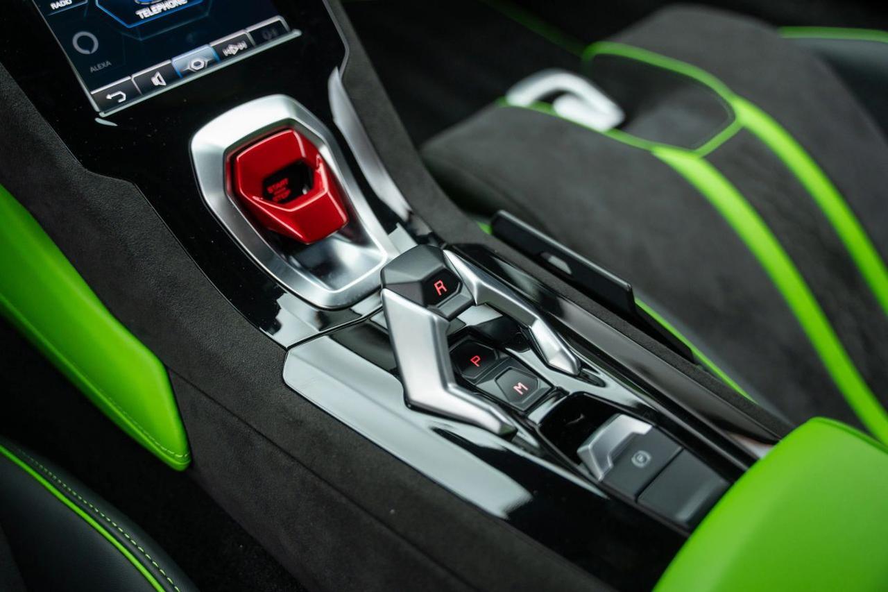 2024 Lamborghini Huracan Tecnica Coupe 2D St. Louis MO