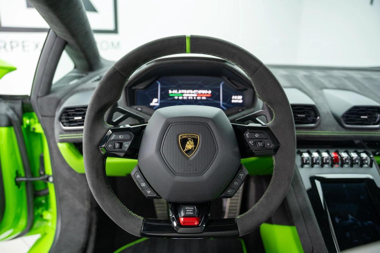 2024 Lamborghini Huracan Tecnica Coupe 2D St. Louis MO