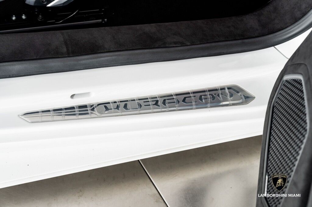 2024 Lamborghini Huracan Tecnica North Miami Beach FL