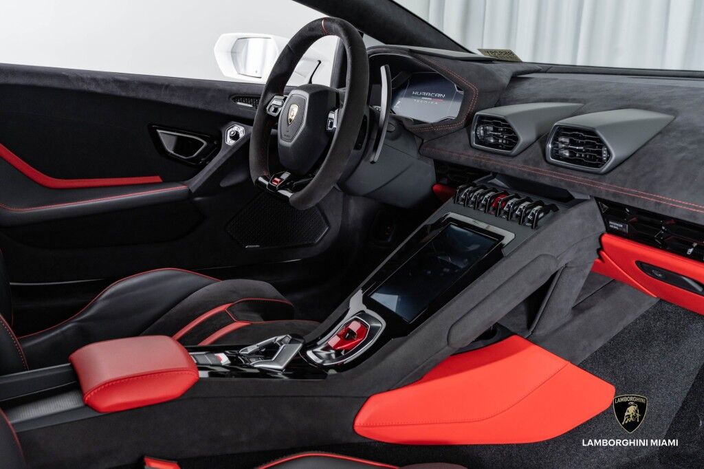2024 Lamborghini Huracan Tecnica North Miami Beach FL