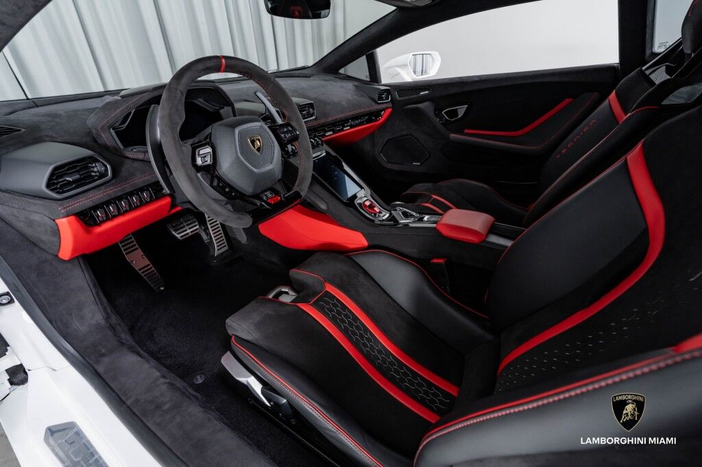 2024 Lamborghini Huracan Tecnica North Miami Beach FL