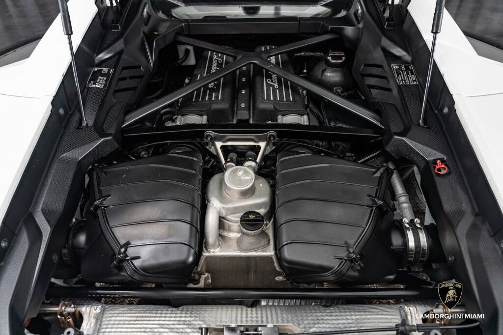 2024 Lamborghini Huracan Tecnica North Miami Beach FL