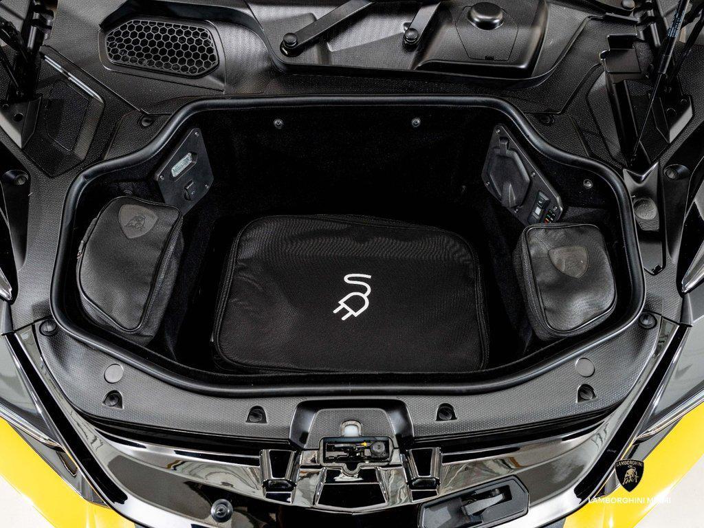 2024 Lamborghini Revuelto . North Miami Beach FL