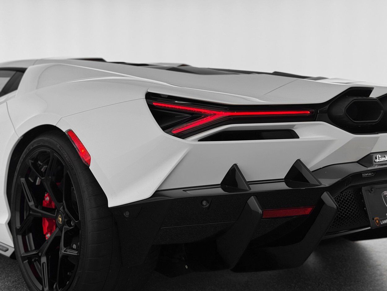 2024 Lamborghini Revuelto Bellevue WA