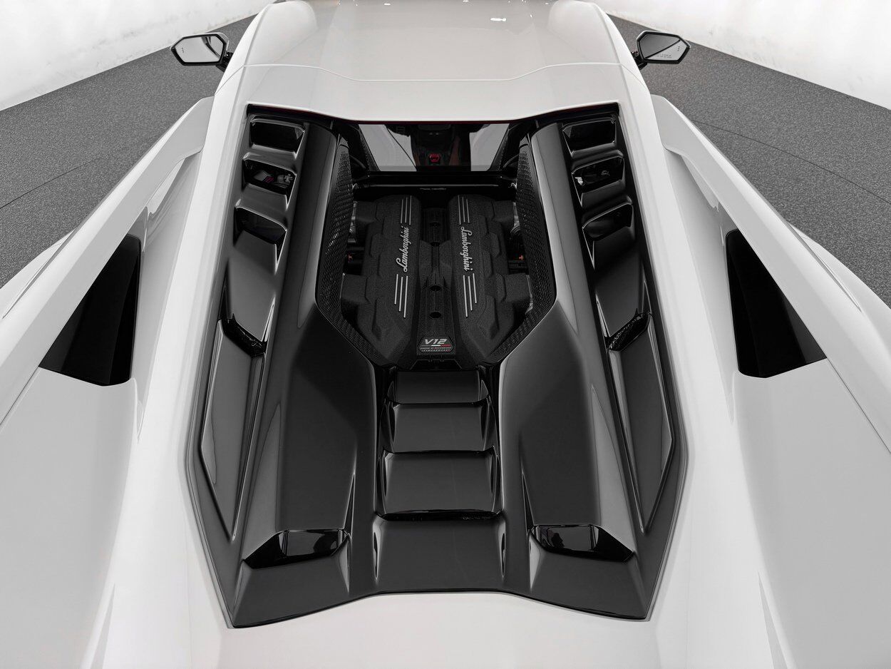 2024 Lamborghini Revuelto Bellevue WA