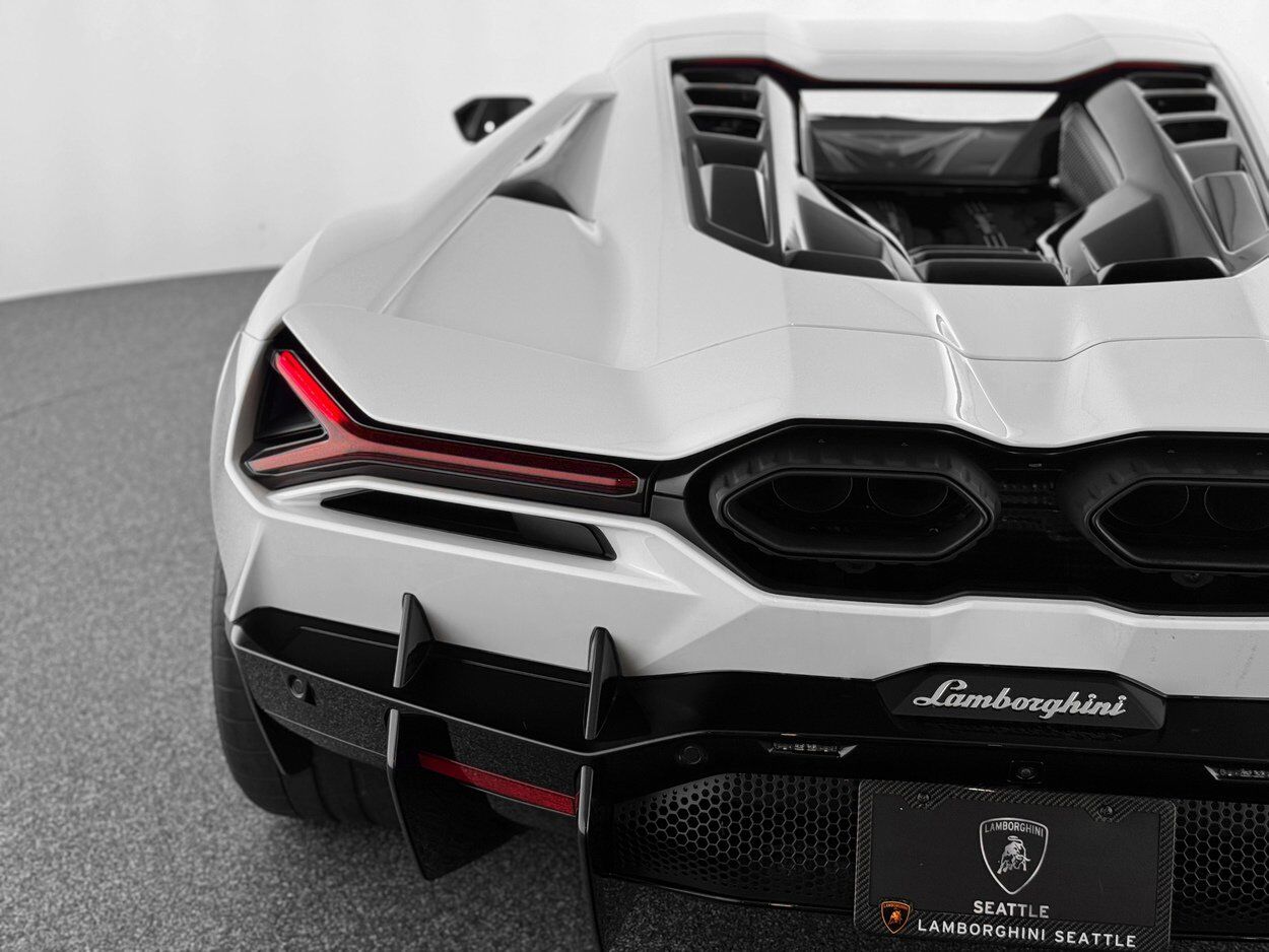 2024 Lamborghini Revuelto Bellevue WA
