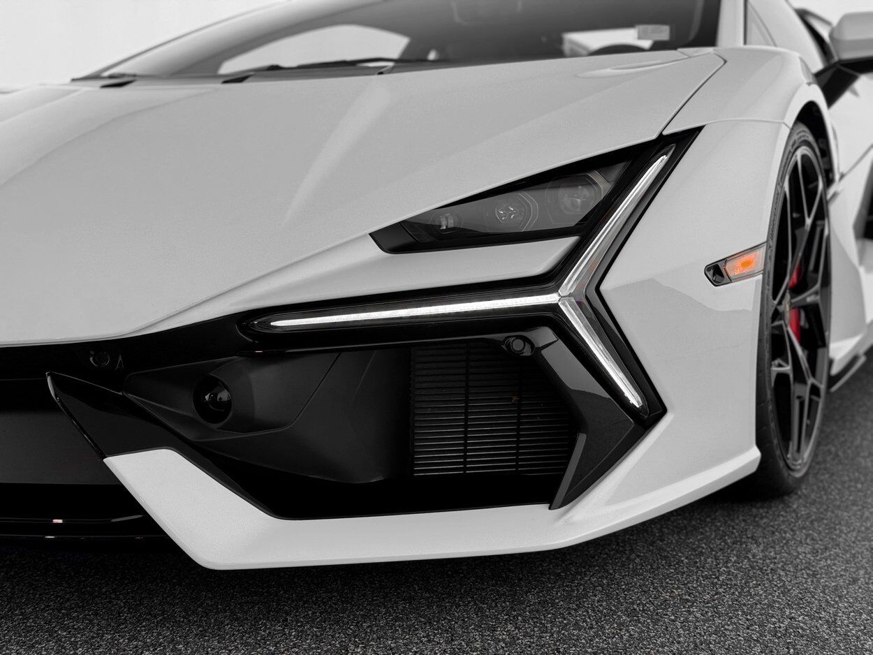 2024 Lamborghini Revuelto Bellevue WA