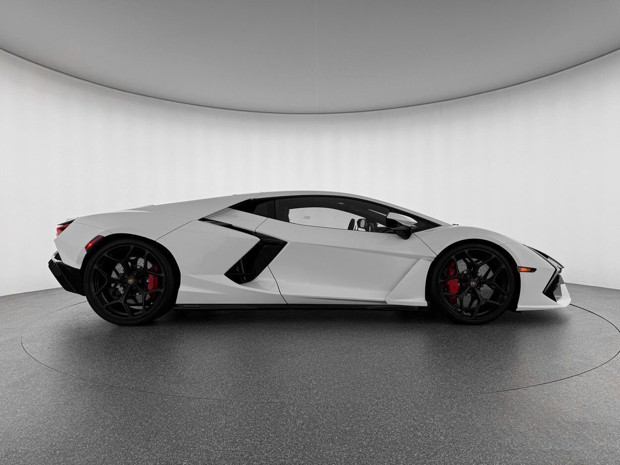 2024 Lamborghini Revuelto Bellevue WA