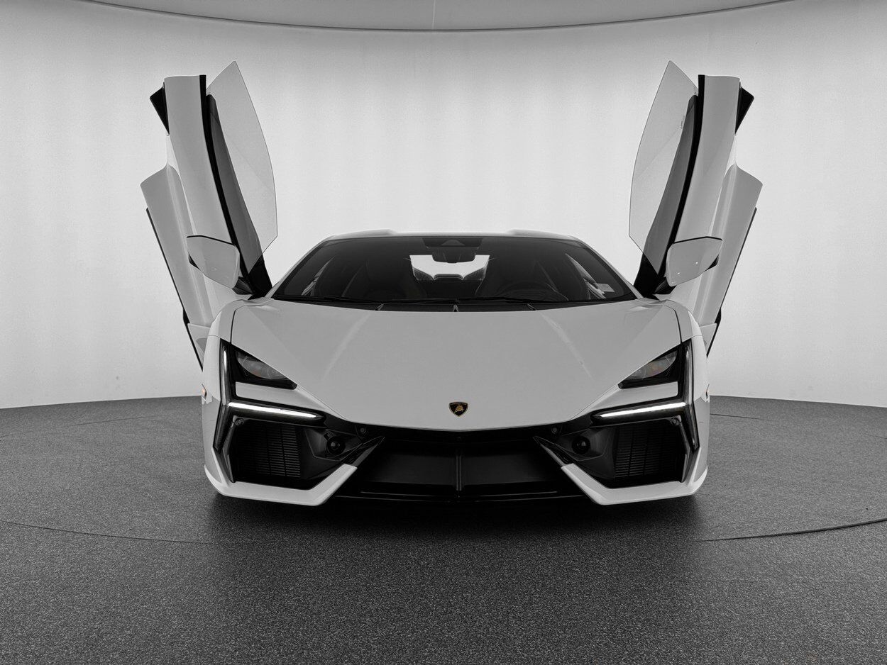 2024 Lamborghini Revuelto Bellevue WA