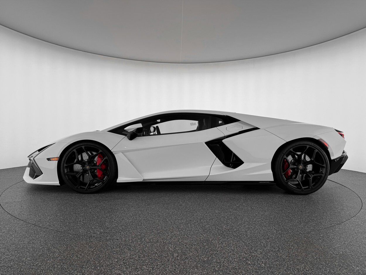 2024 Lamborghini Revuelto Bellevue WA